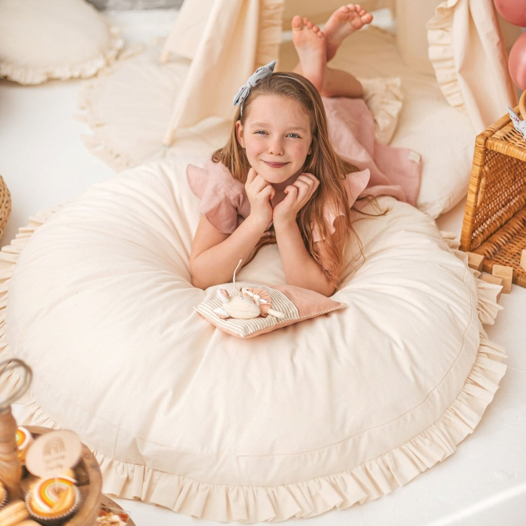 Large Kids Floor Cushion with Ruffled Edge - Ecru - Round, 100 cm - Tiny Tugz™
