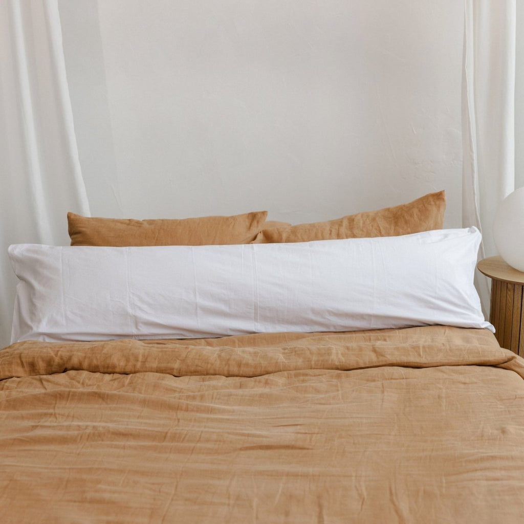 Long Maternity Body Pillow - Organic Cotton Cover - White - 145 cm - Tiny Tugz™