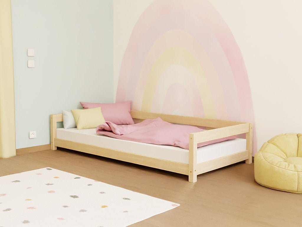 LUCKY Montessori Floor Bed - Open Entrance - 80/90 cm - Solid Spruce - Tiny Tugz™