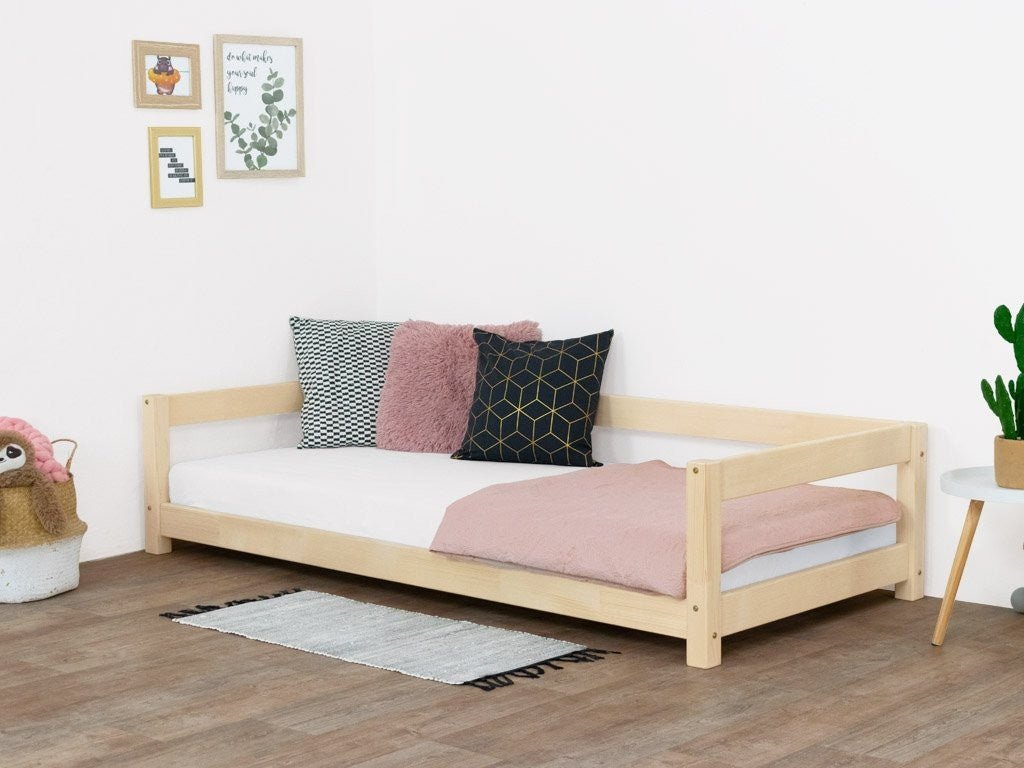 LUCKY Montessori Floor Bed - Open Entrance - 80/90 cm - Solid Spruce - Tiny Tugz™