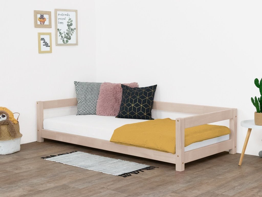 LUCKY Montessori Floor Bed - Open Entrance - 80/90 cm - Solid Spruce - Tiny Tugz™