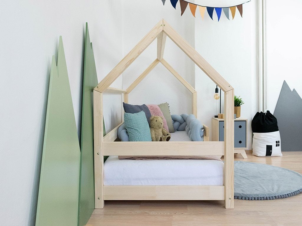 LUCKY Montessori House Bed - Side Roof & Safety Rail - 120/140 cm - Solid Spruce - Tiny Tugz™