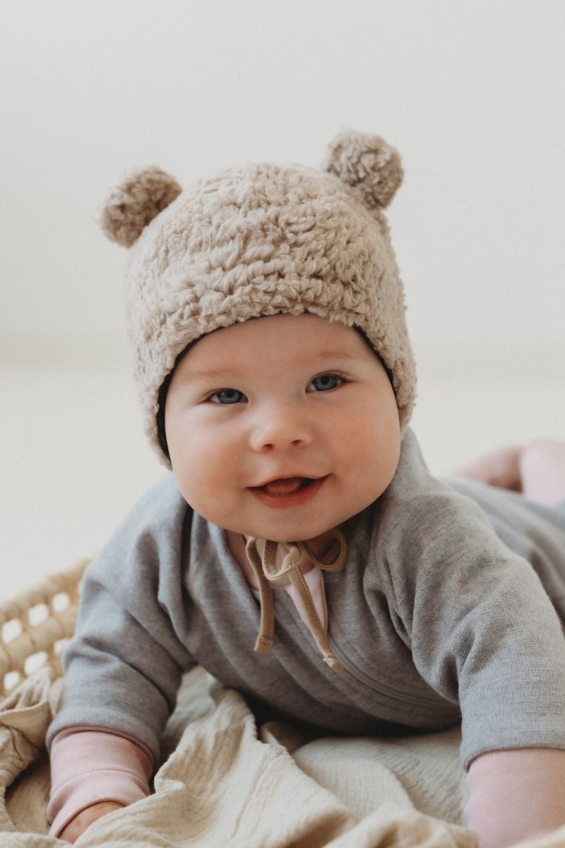 Merino-Lined Cotton Teddy Baby Tie Hat (Tessa) - Tiny Tugz™