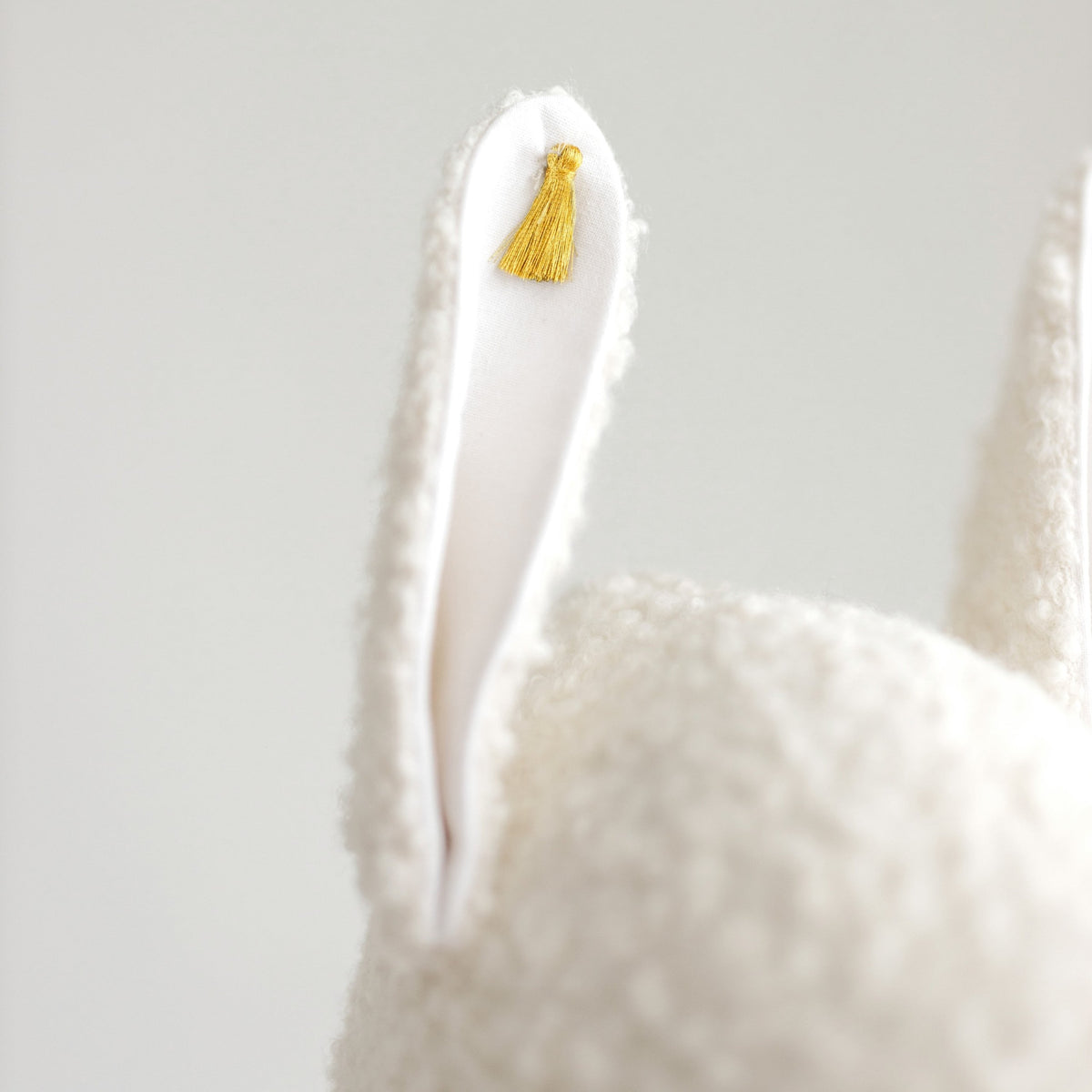 Bouclé Llama & Alpaca Hobby Horse Stick Toy – Ecru
