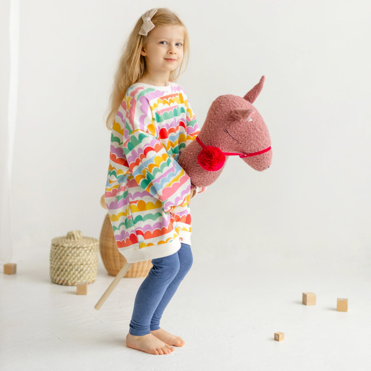 Bouclé Llama & Alpaca Hobby Horse Stick Toy – Rose
