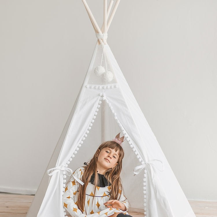 Kids Teepee Tent with Pompoms – Snow White