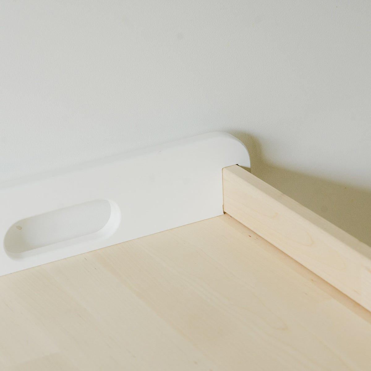 Montessori Toy Shelf Maxi — modular design, child-height open shelves