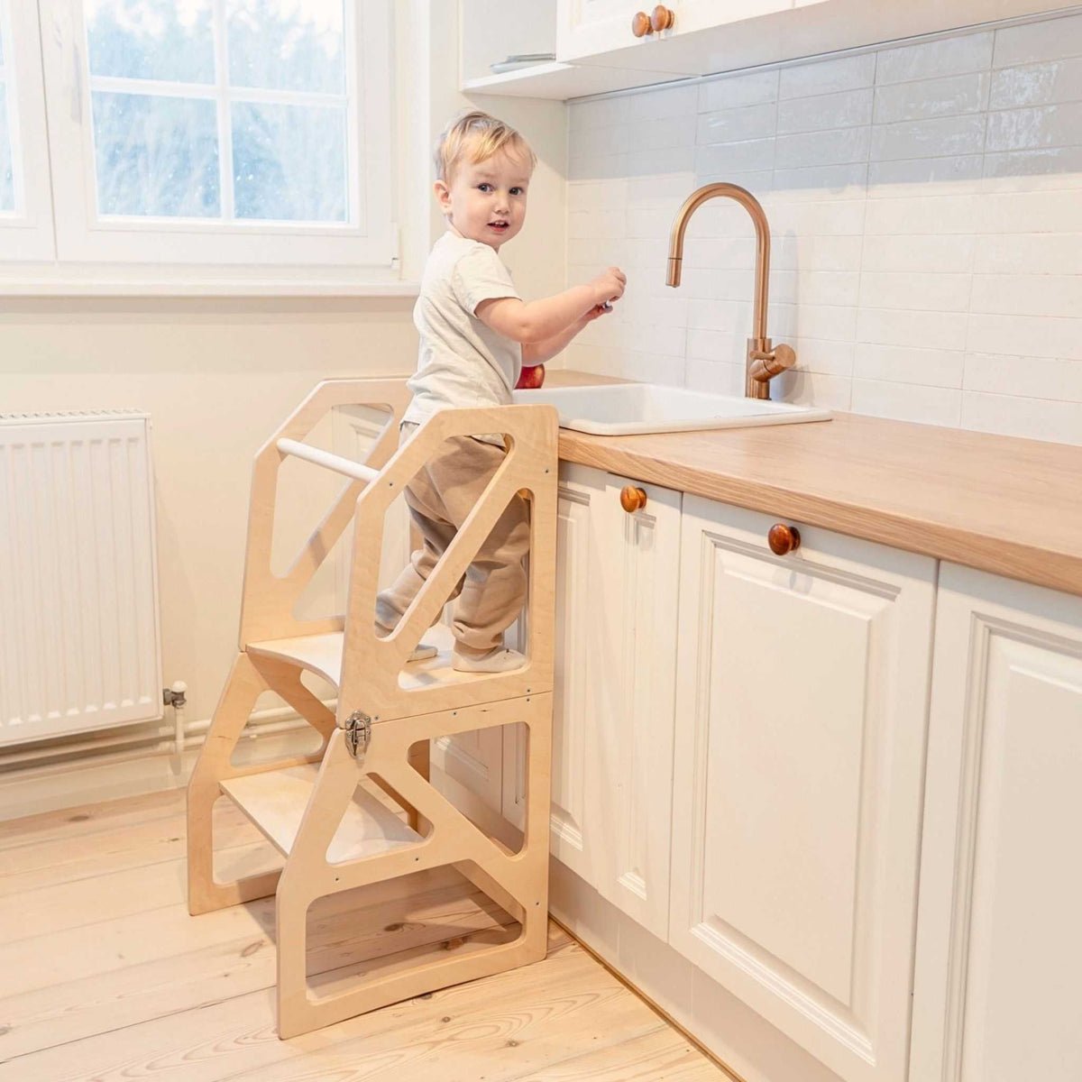 Modustep™ 2-in-1 Montessori Kitchen Tower for Toddlers (18M–6Y) - Tiny Tugz™