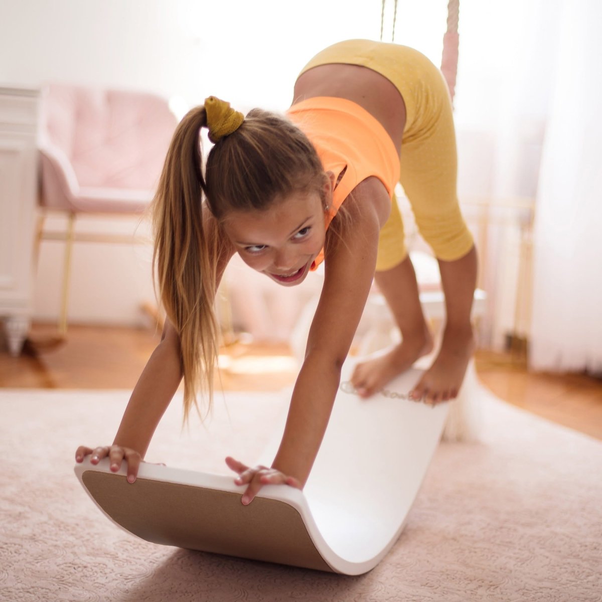 Montessori Balance Board for Kids – Birch Plywood with Felt Base - Tiny Tugz™