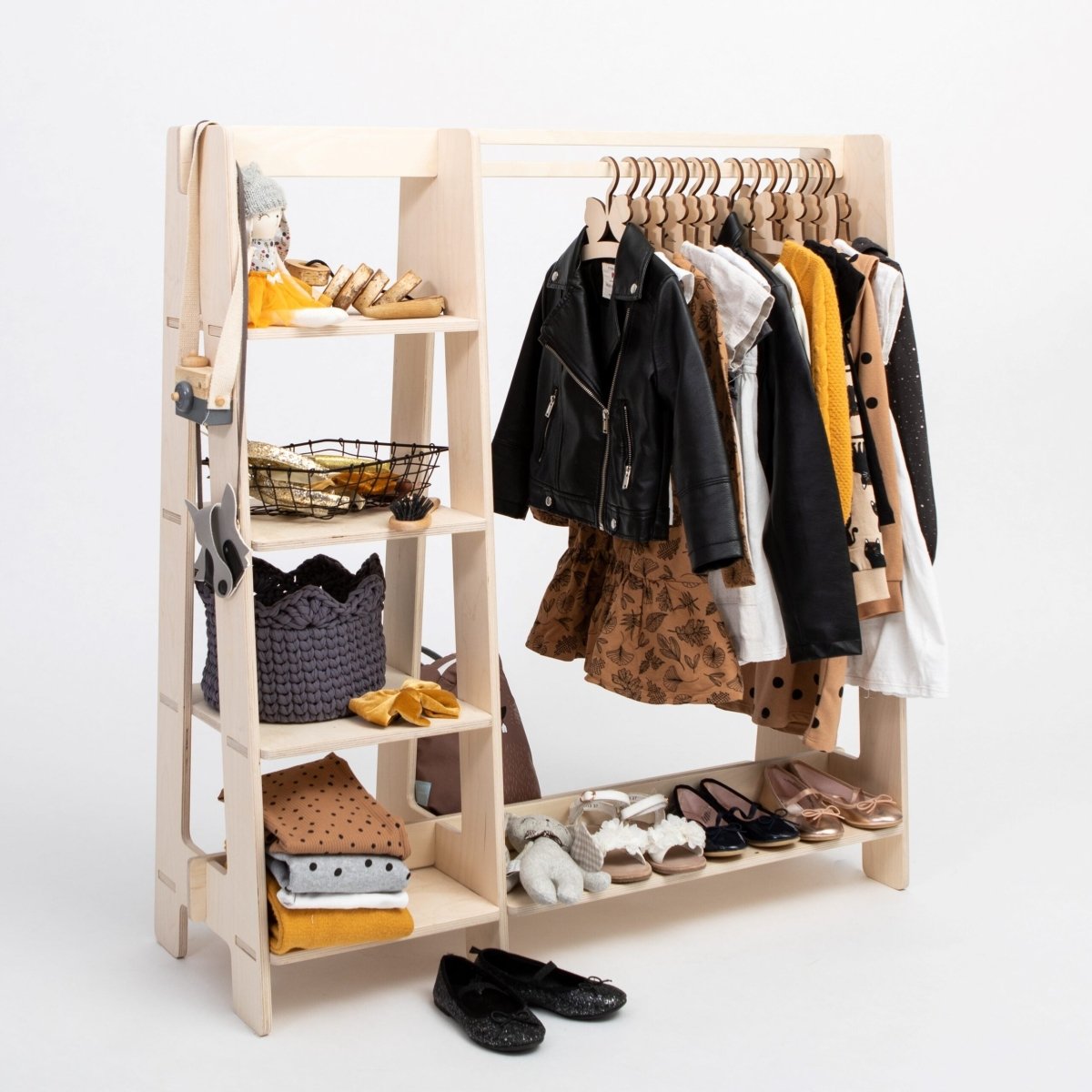 Montessori Kids Clothing Rack - Tiny Tugz™