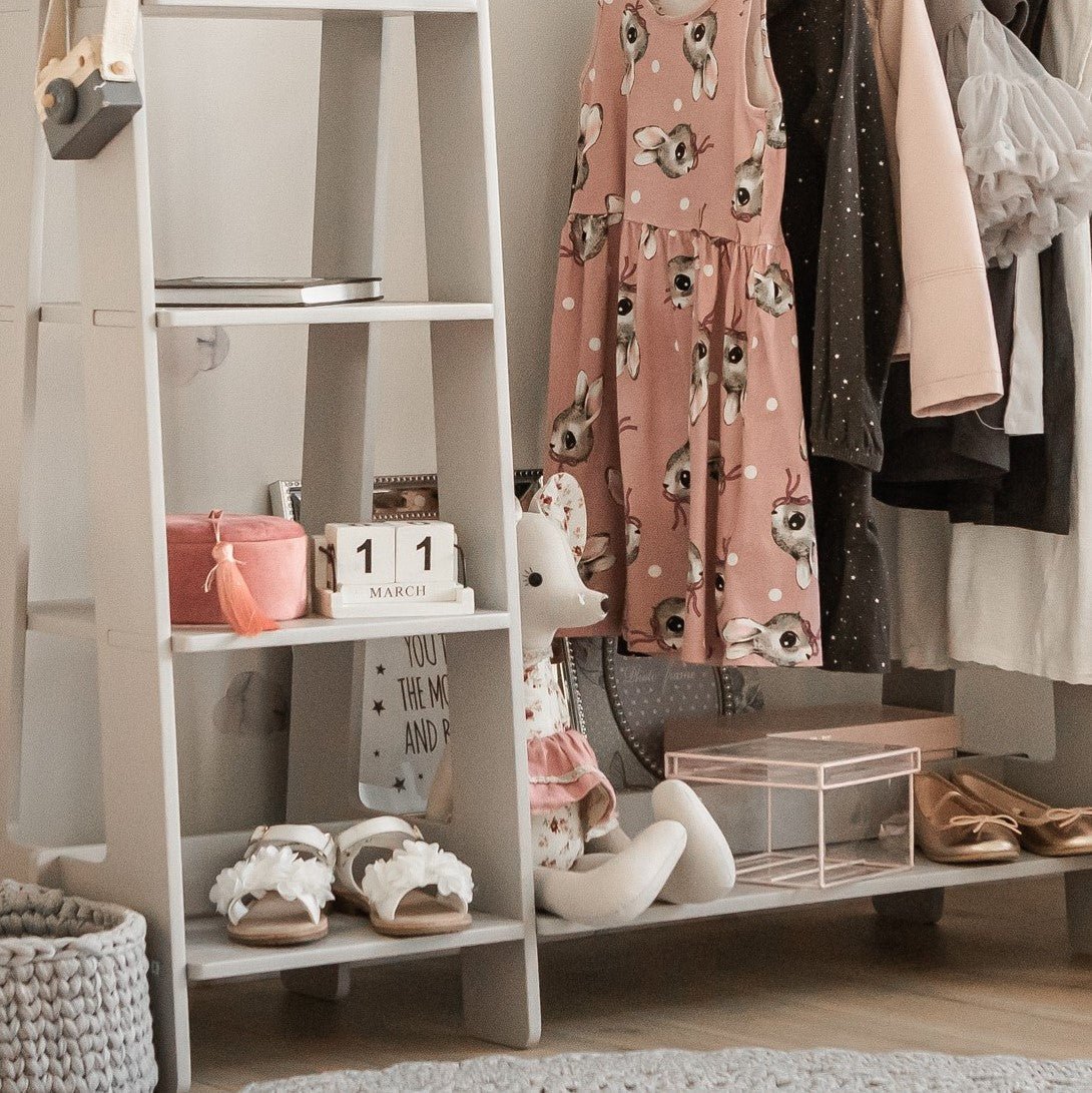 Montessori Kids Clothing Rack - Tiny Tugz™
