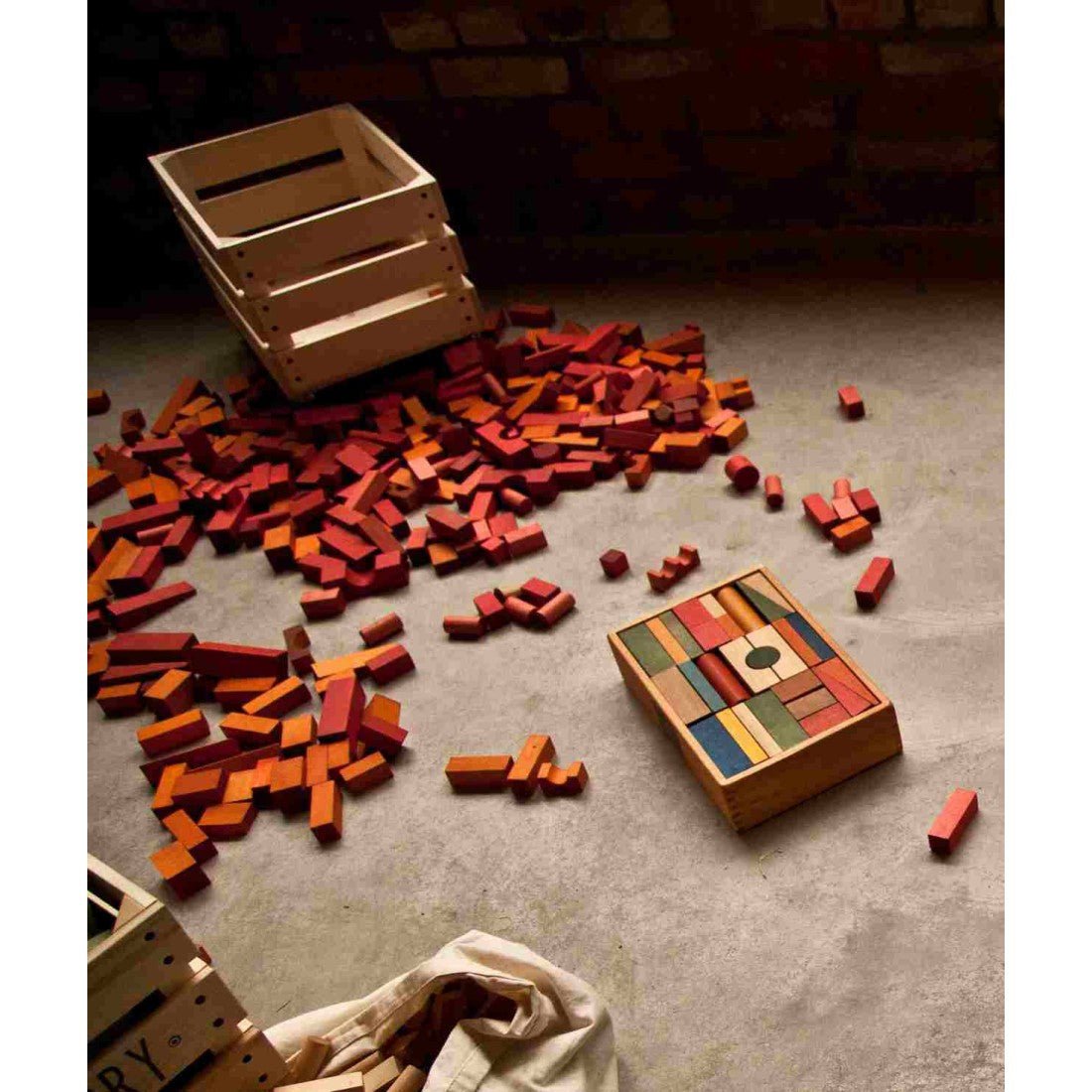 Montessori Wooden Blocks (30-Piece Warm Colours) - Tiny Tugz™