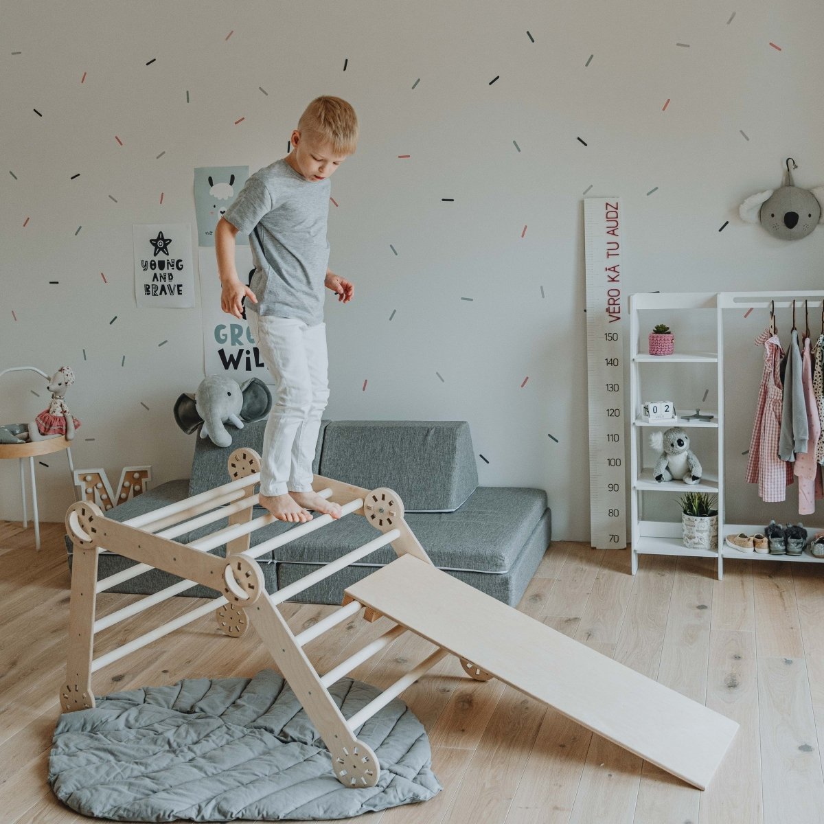 Montessori Wooden Climbing Arch – Foldable 4-Sided Play Frame (Ramp Included) - Tiny Tugz™