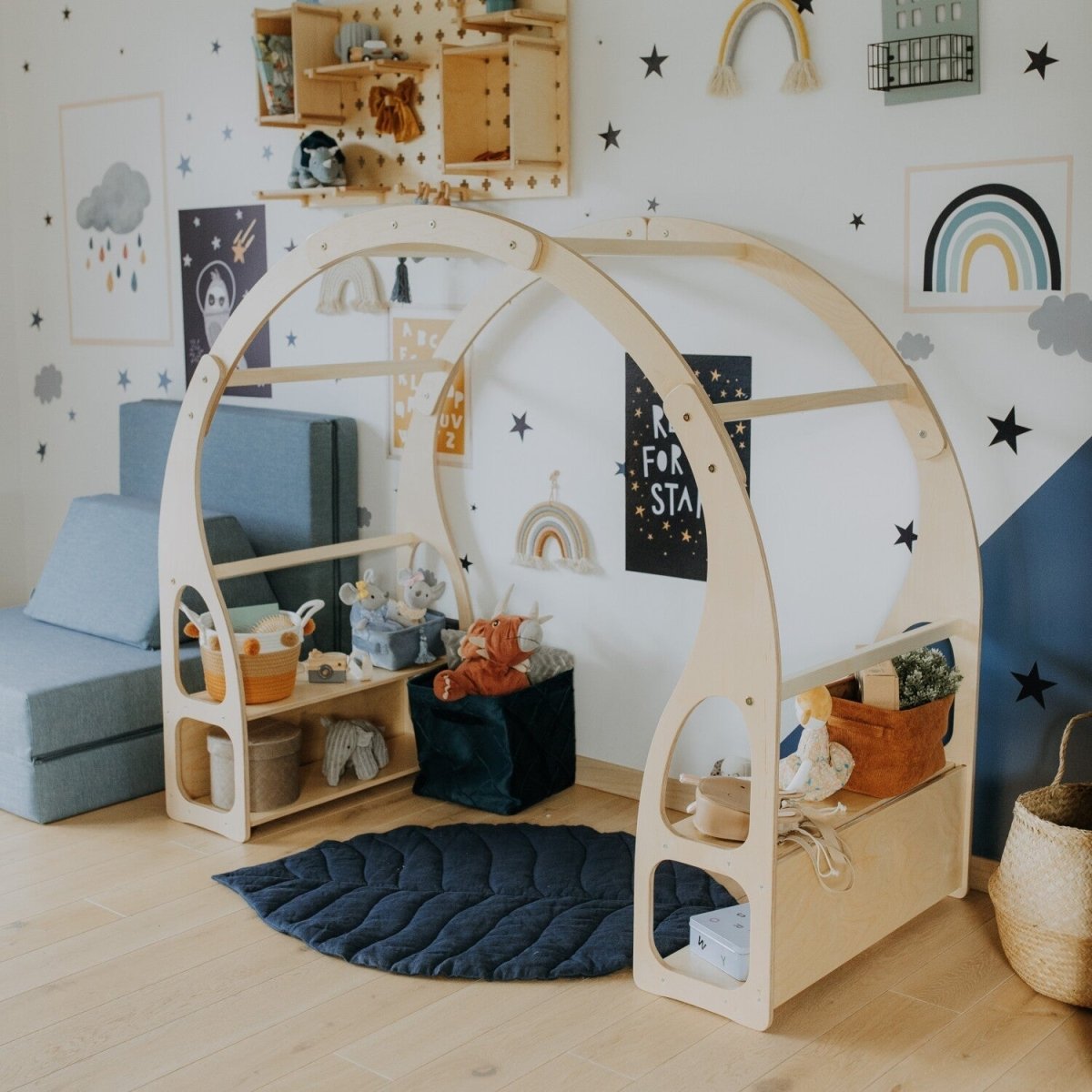 Montessori Wooden Play Stand – Modular Fort & Toy Shelf - Tiny Tugz™