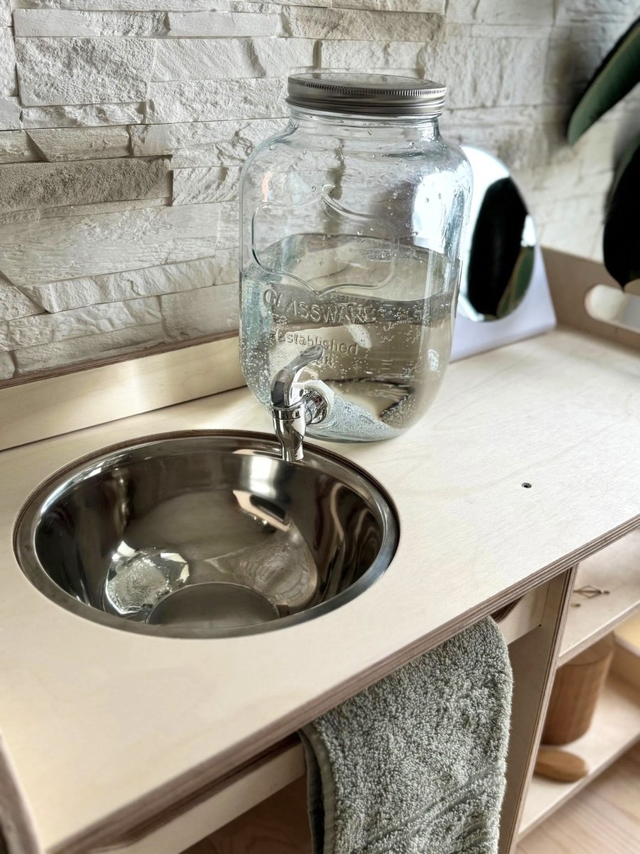 Montessori Wooden Washstand with Enamel Bowl (Large) - Tiny Tugz™