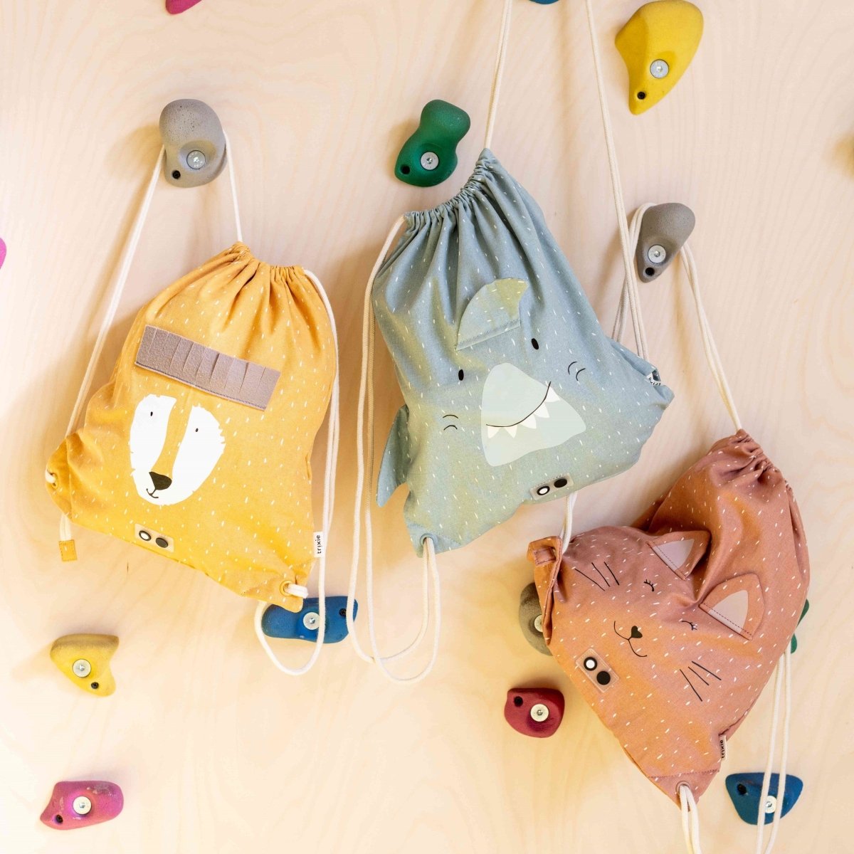 Mr. Lion Recycled Cotton Kids Drawstring Bag – Lightweight, Water-Repellent & Sustainable - Tiny Tugz™