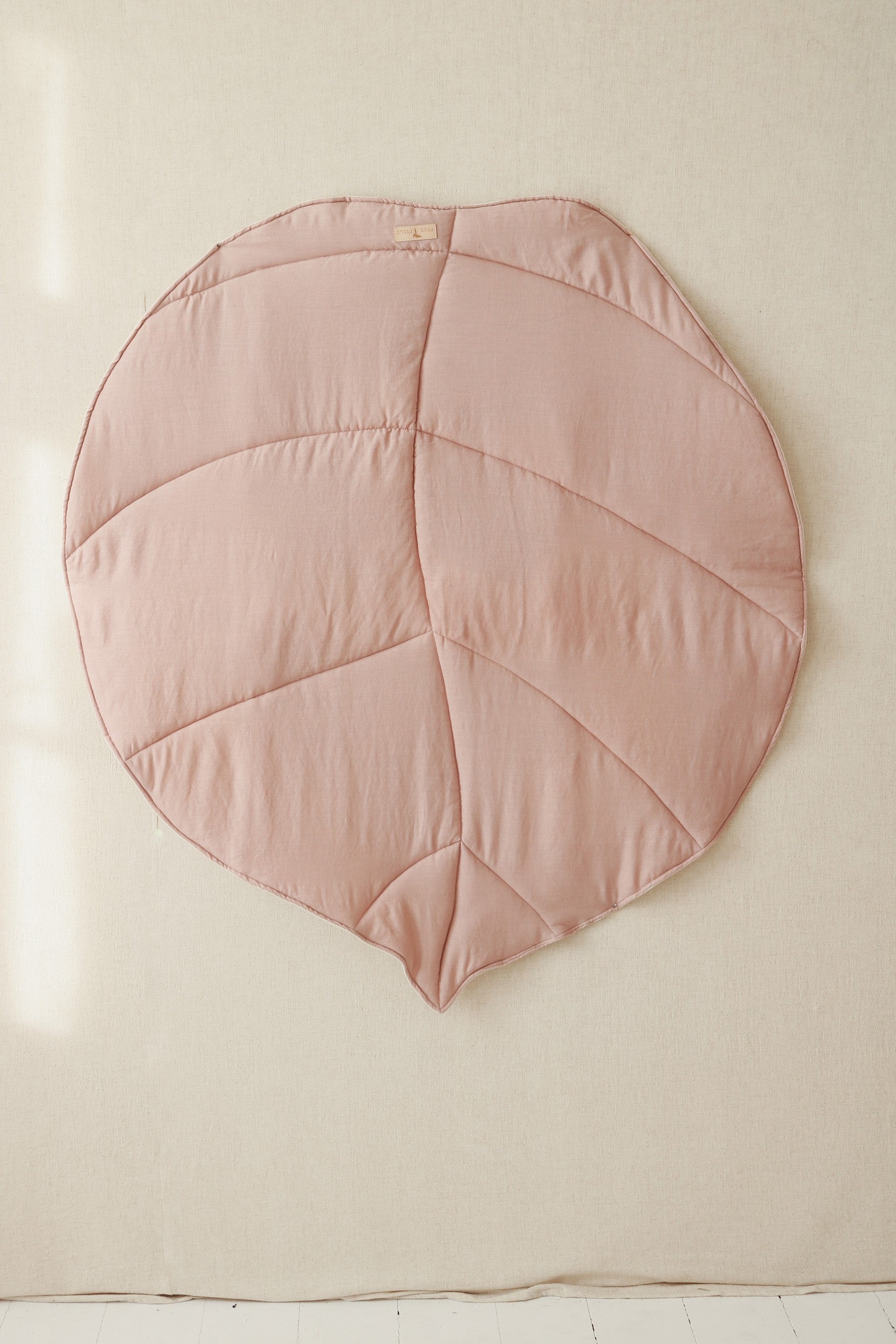 Organic Cotton and Linen Leaf Playmat - Powder Pink