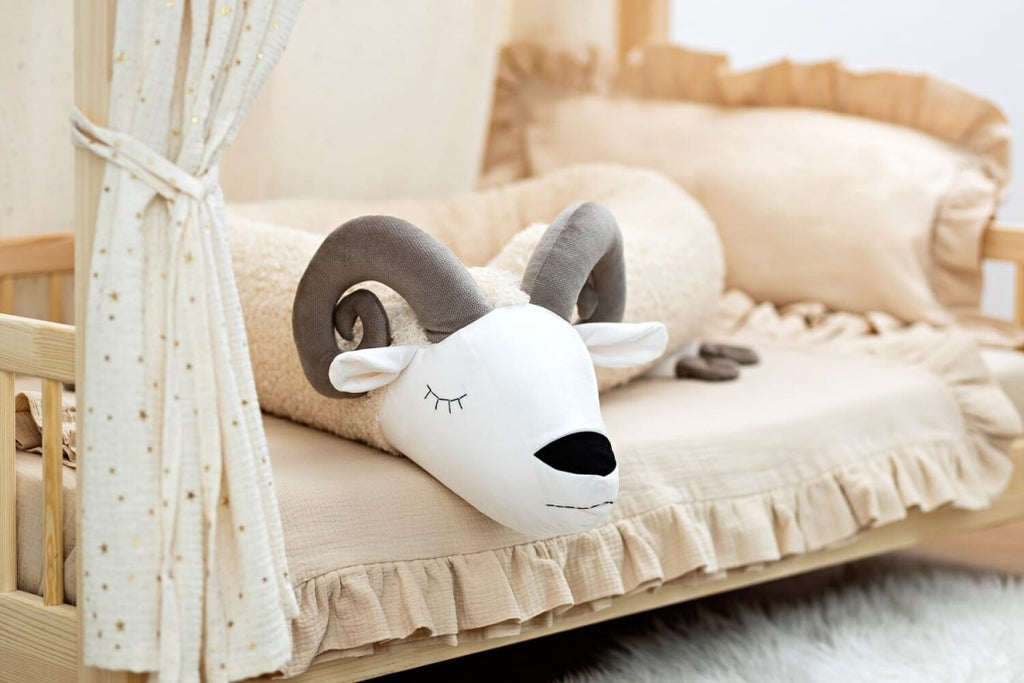 Ram Cuddle Pillow & Bed Wall Bumper with Curled Horns - Bouclé, 200 cm - Tiny Tugz™