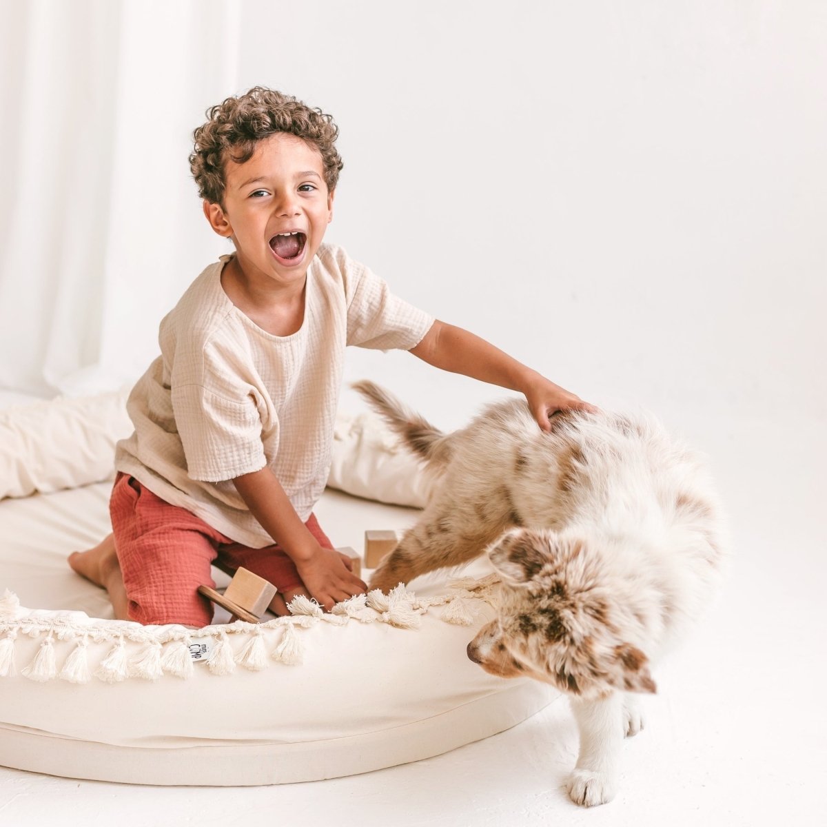 Round Nest Play Mat & Kids Lounger with Tassels - Ecru - 110 cm - Tiny Tugz™