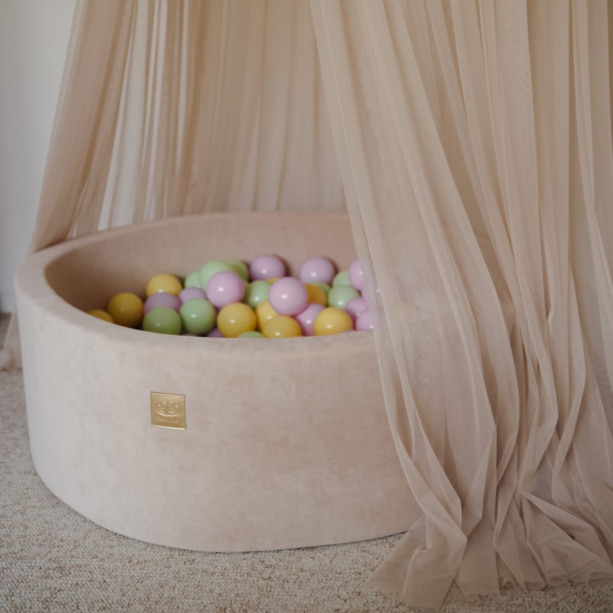 Round Velvet Foam Ball Pit with 250 Balls, 30 cm High - Spring - Tiny Tugz™