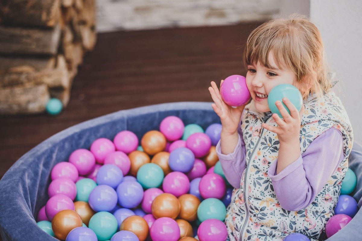 Round Velvet Foam Ball Pit with 250 Balls, 40 cm High - Baby Blue, Gold, Dark Pink, Lilac & Turquoise Balls - Tiny Tugz™