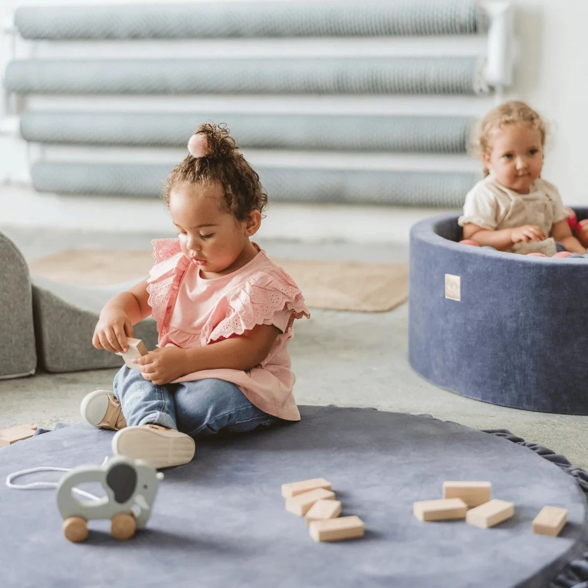 Round Velvet Play Mat for Babies & Children (Blue-Grey) - Tiny Tugz™