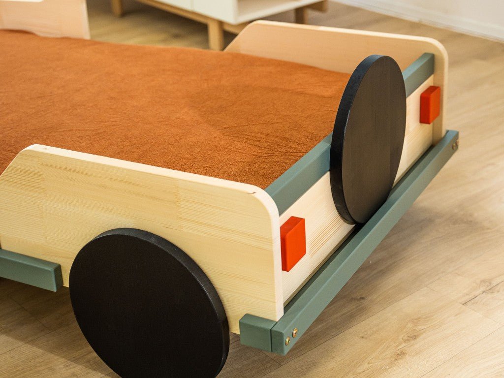 SAFARI Jeep Car Bed for Kids 80x160 - Solid Spruce - Tiny Tugz™