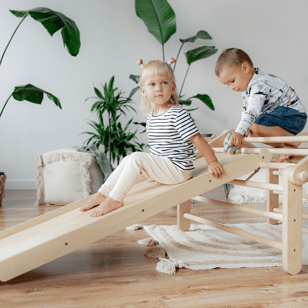Slide & Climbing Ramp - Add-On for Pikler Triangles & CUBITRI® - Tiny Tugz™