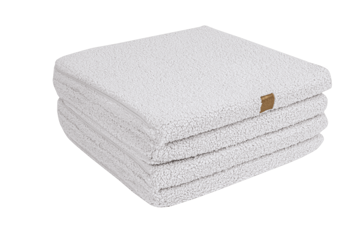 Soft Square Play Mat for Babies & Children — Teddy Fleece (White) - Tiny Tugz™