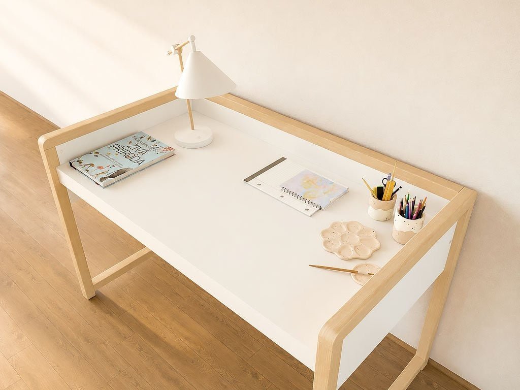 STOLLY Kids' Desk with 2 Height Settings - 120x64 cm - Solid Spruce Legs - Tiny Tugz™