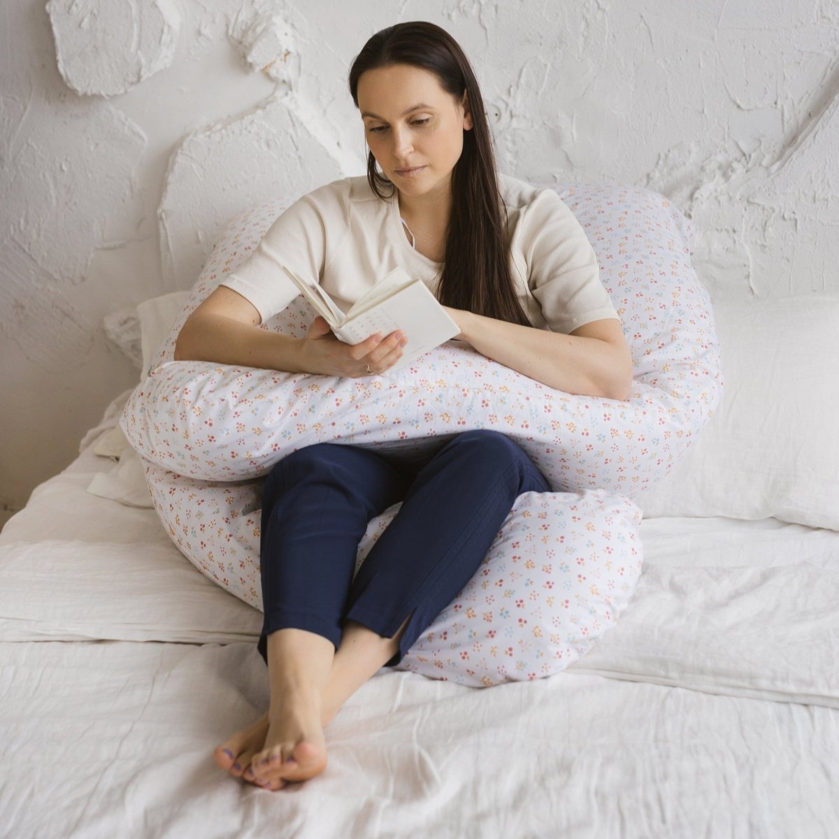 U-Shaped Pregnancy & Body Pillow - Organic Cotton Sateen Cover - Milk White Floral - Tiny Tugz™