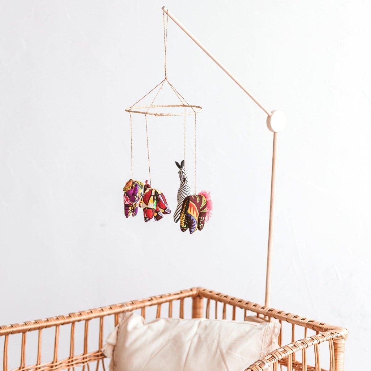 Wooden Cot Mobile Holder - Solid Ash, Unpainted - 81 cm - Tiny Tugz™