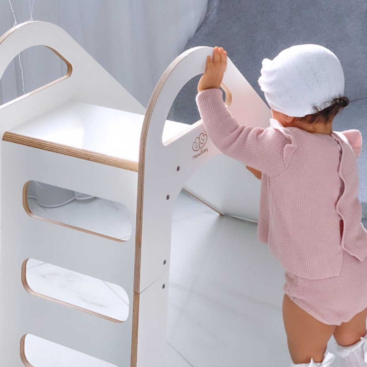 Wooden Indoor Scandinavian-Style Slide for Kids – Smooth Birch Plywood - Tiny Tugz™