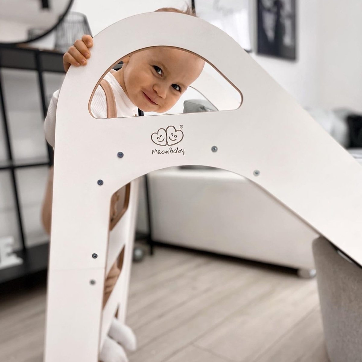 Wooden Indoor Scandinavian-Style Slide for Kids – Smooth Birch Plywood - Tiny Tugz™