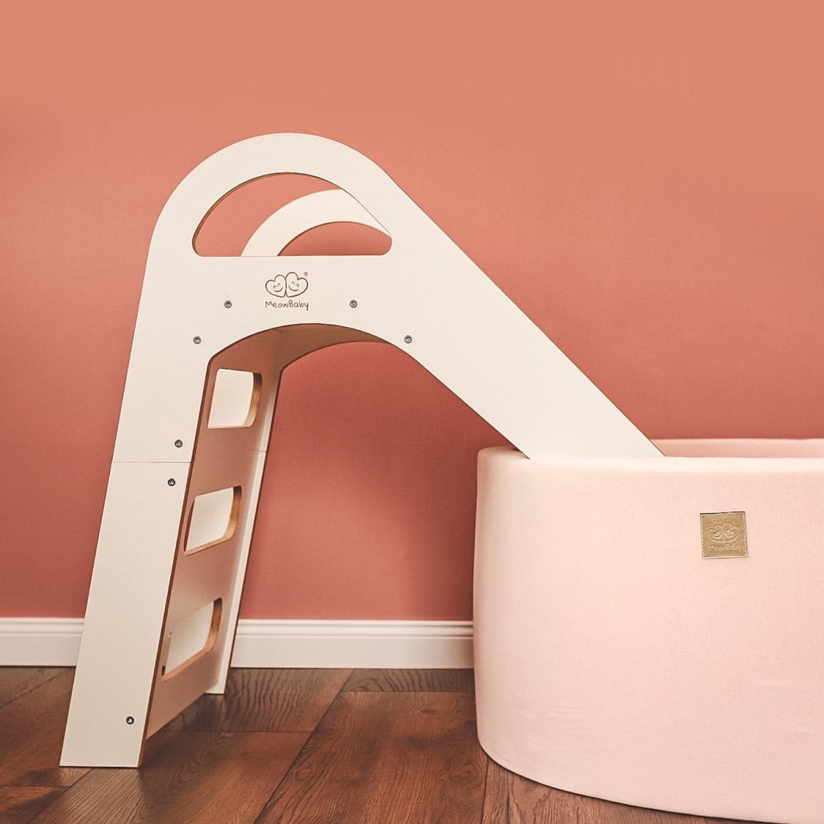 Wooden Indoor Scandinavian-Style Slide for Kids – Smooth Birch Plywood - Tiny Tugz™