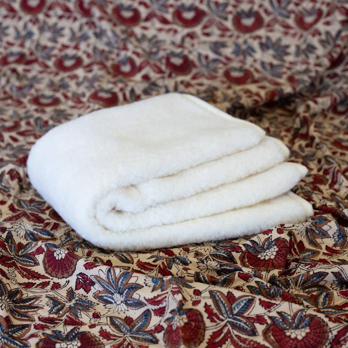 Wool Toddler Bed Blanket - 120x150cm - Single-Layer - Merino Wool - Natural - Tiny Tugz™