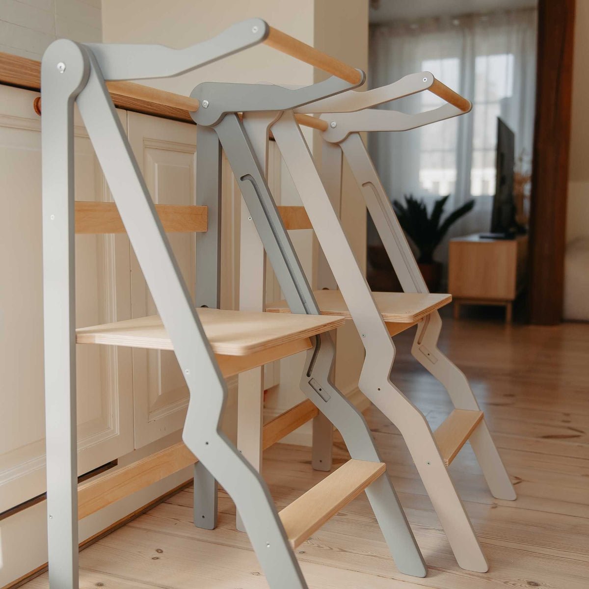 ZigZag™ Foldable Montessori Kitchen Tower for Toddlers (18M–6Y) - Tiny Tugz™